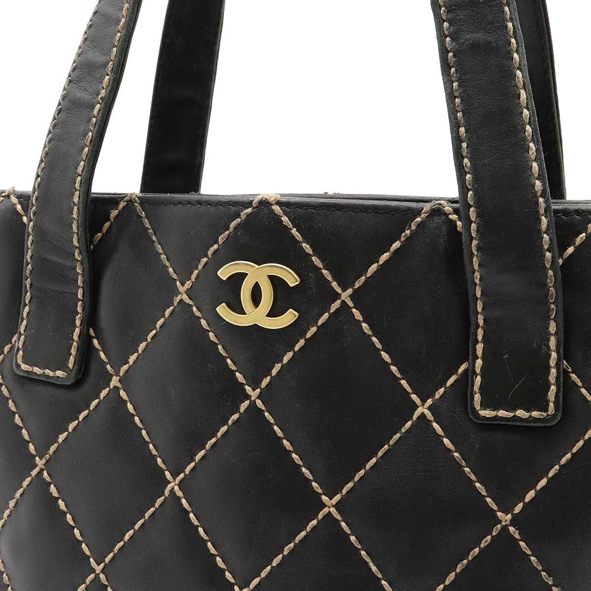 CHANEL シャネル ワイルドステッチ 黒 ブラック ココマーク レザー