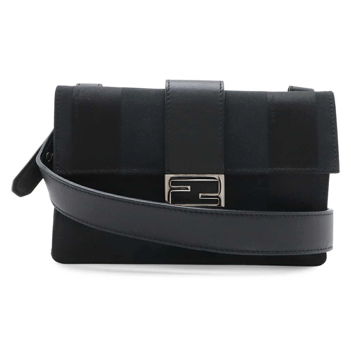 FENDI フェンディ ペカン バゲット か細い クラッチペダル ショルダーバッグ 上半身御徒面子 酉の方角車寄せ 3WAY ナイロン帆布 黒いこと 黒 7M0295 【中古】