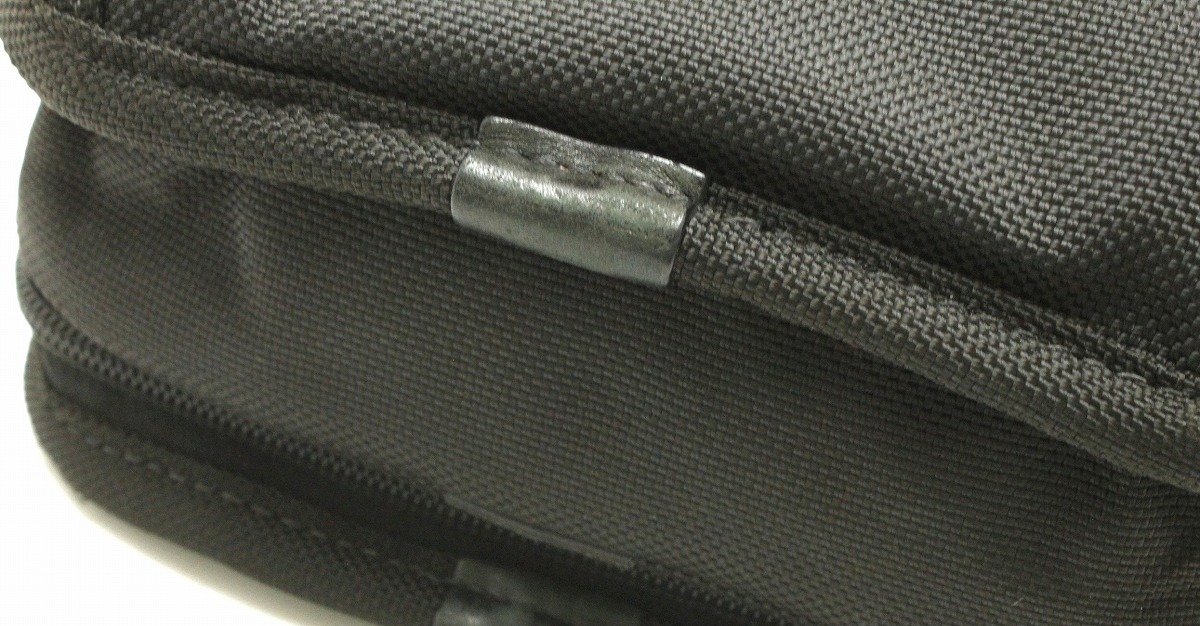 楽天市場 バッグ Tumi トゥミ アルファ トラベル ショルダーバッグ バリスティックナイロン 斜め掛け ネームタグ 黒 ブラック dh 中古 K Blumin 楽天市場店