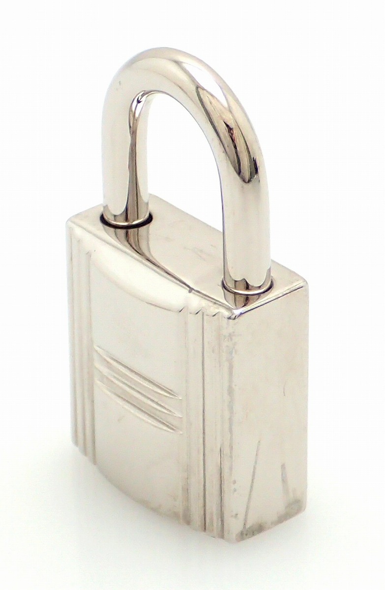 【新品仕上げ済】HERMES エルメス カデナ パドロック No.121 南京錠 鍵 カギ キー付 シルバー色 【中古】【k】|Blumin 楽天市場店