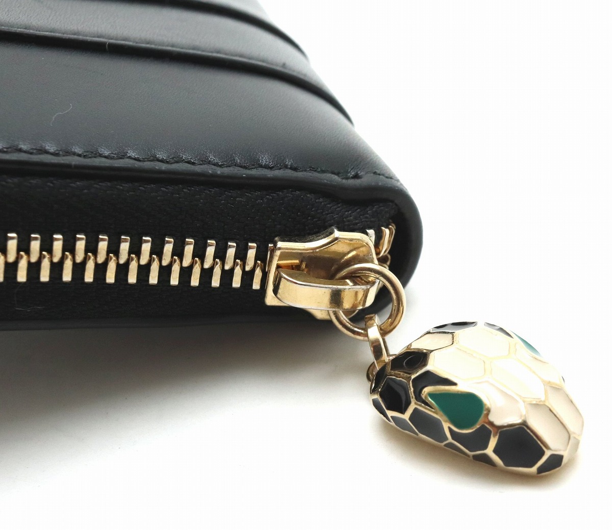 BVLGARI ブルガリ 札入れ 長財布 レザー aq8212+