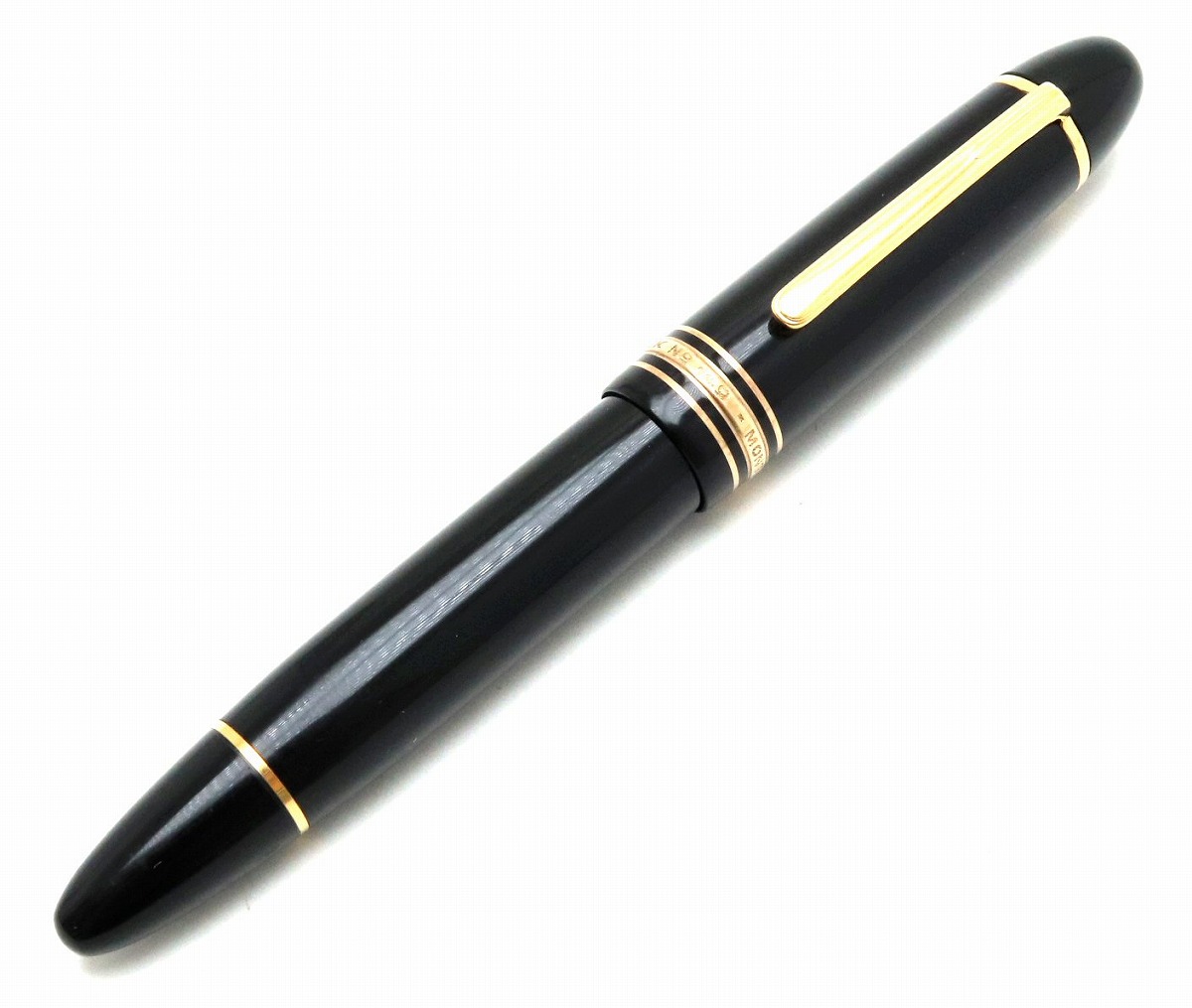 【楽天市場】MONTBLANC モンブラン 万年筆 マイスターシュテュック ペン先14K 黒 ブラック ゴールドカラー インクなし 149
