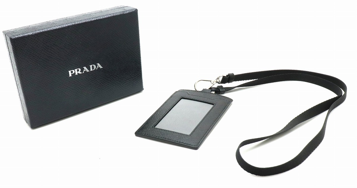 【楽天市場】PRADA プラダ SAFFIANO パスケース IDケース ネックストラップ 型押しレザー NERO ブラック 黒 国内