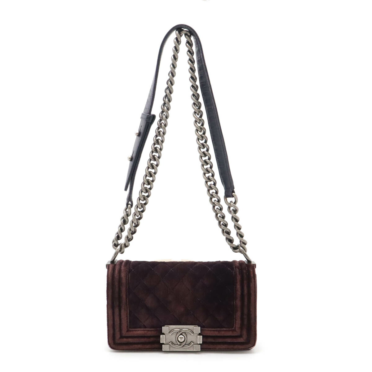 CHANEL シャネル ボーイシャネル20 マトラッセ ココマーク チェーンショルダーバッグ 斜め掛け ベロア レザー パープル 紫 シルバー金具 A67085 楽天市場】CHANEL シャネル ボーイシャネル20 マトラッセ ココマーク