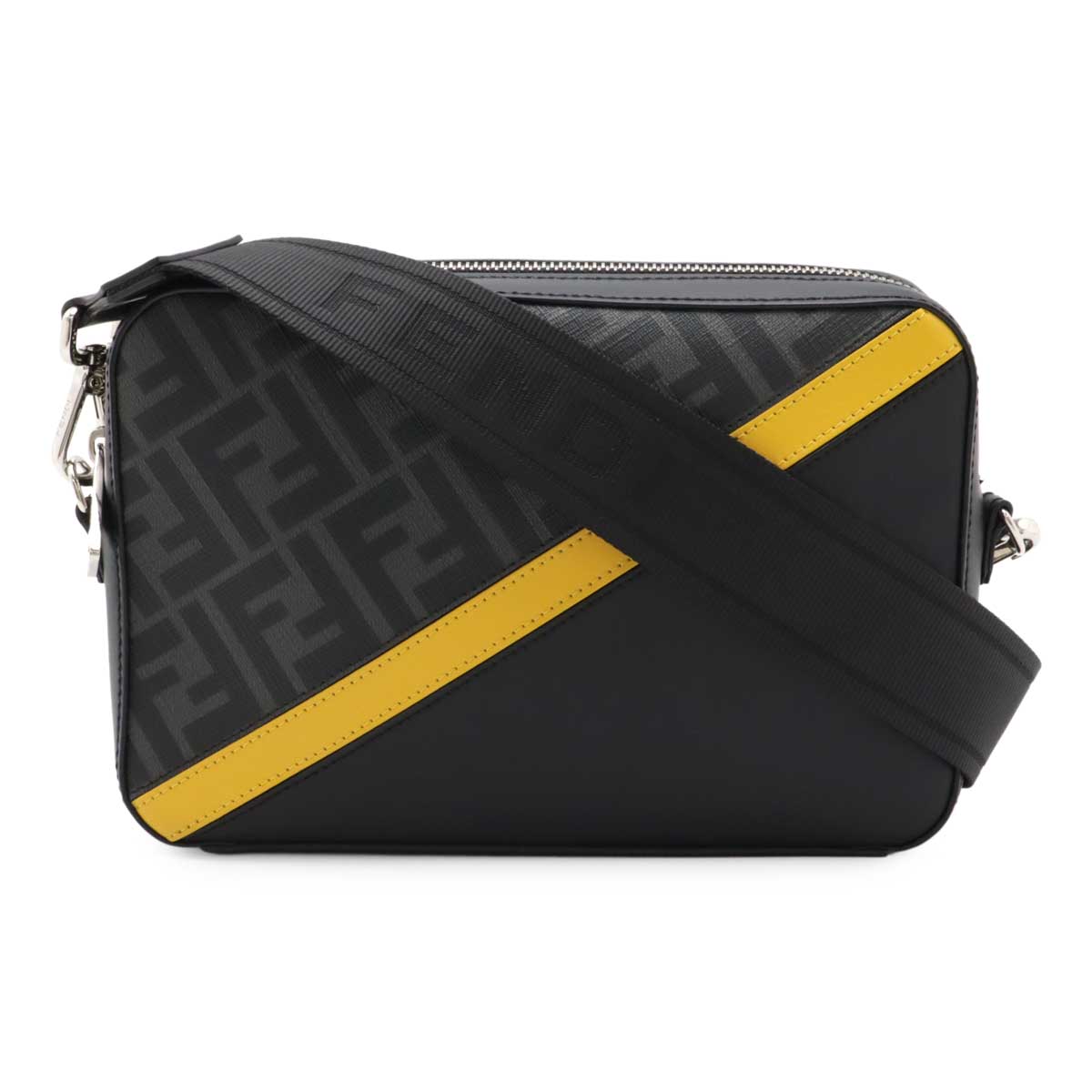 関税/送料込【FENDI】ダイアゴナル カメラバッグ 関税/送料込【FENDI】ダイアゴナル カメラバッグ (FENDI