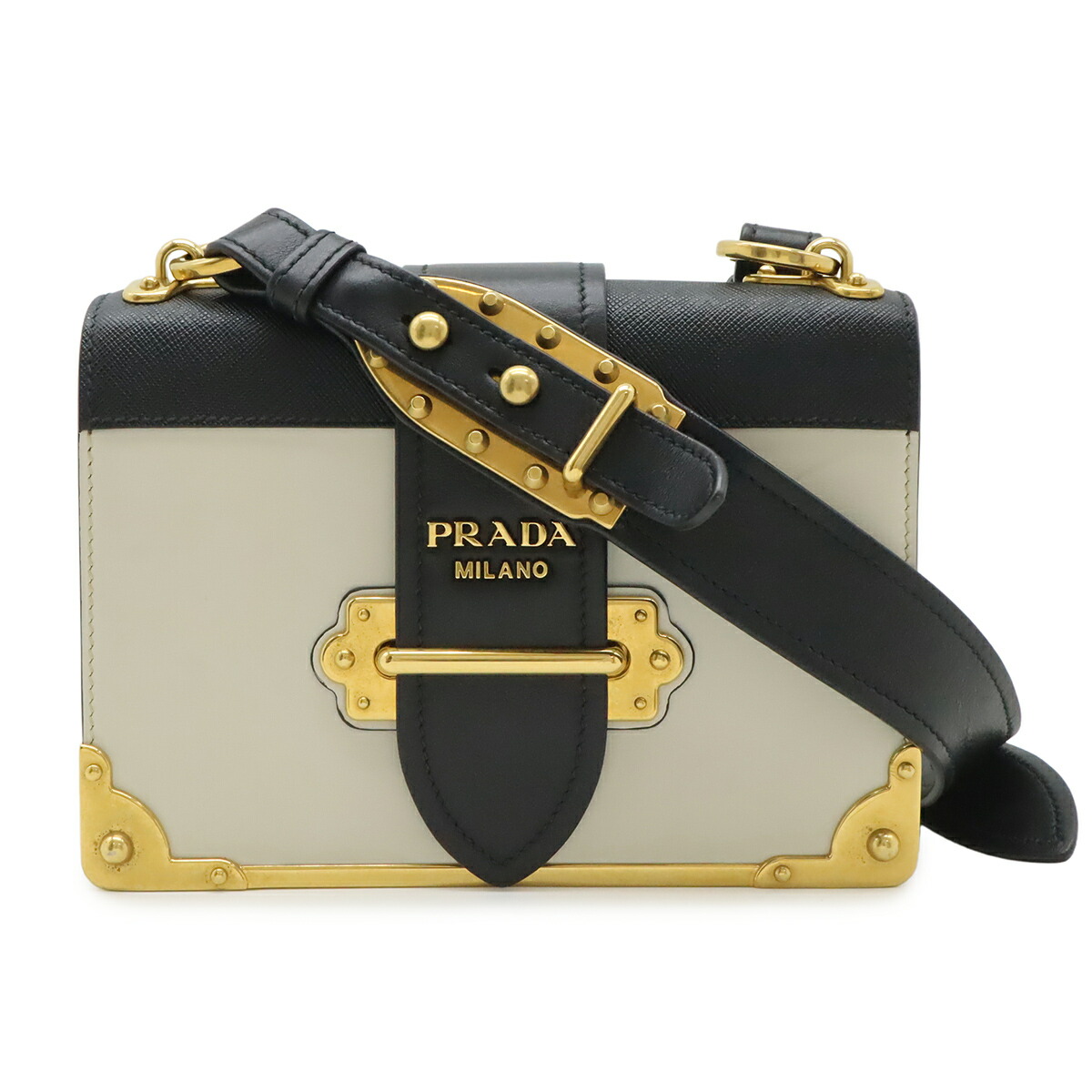 PRADA プラダ カイエ ショルダーバッグ ポシェット 2WAY クラッチペダル スタッズ なめし革 TALCO ベージュ NERO 黒いこと 外国でブチック買いもとめる品 1BD045 【中古】