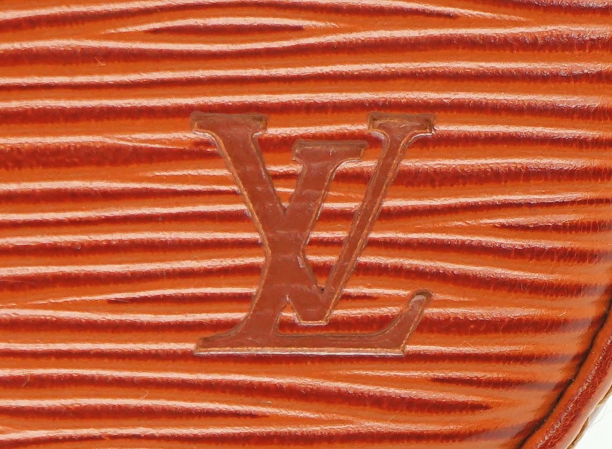 【バッグ】LOUISVUITTONルイヴィトンエピミニサンクルーショルダーバッグショルダーポシェット斜め掛けレザーケニアブラウンブラウンM52213【】【k】