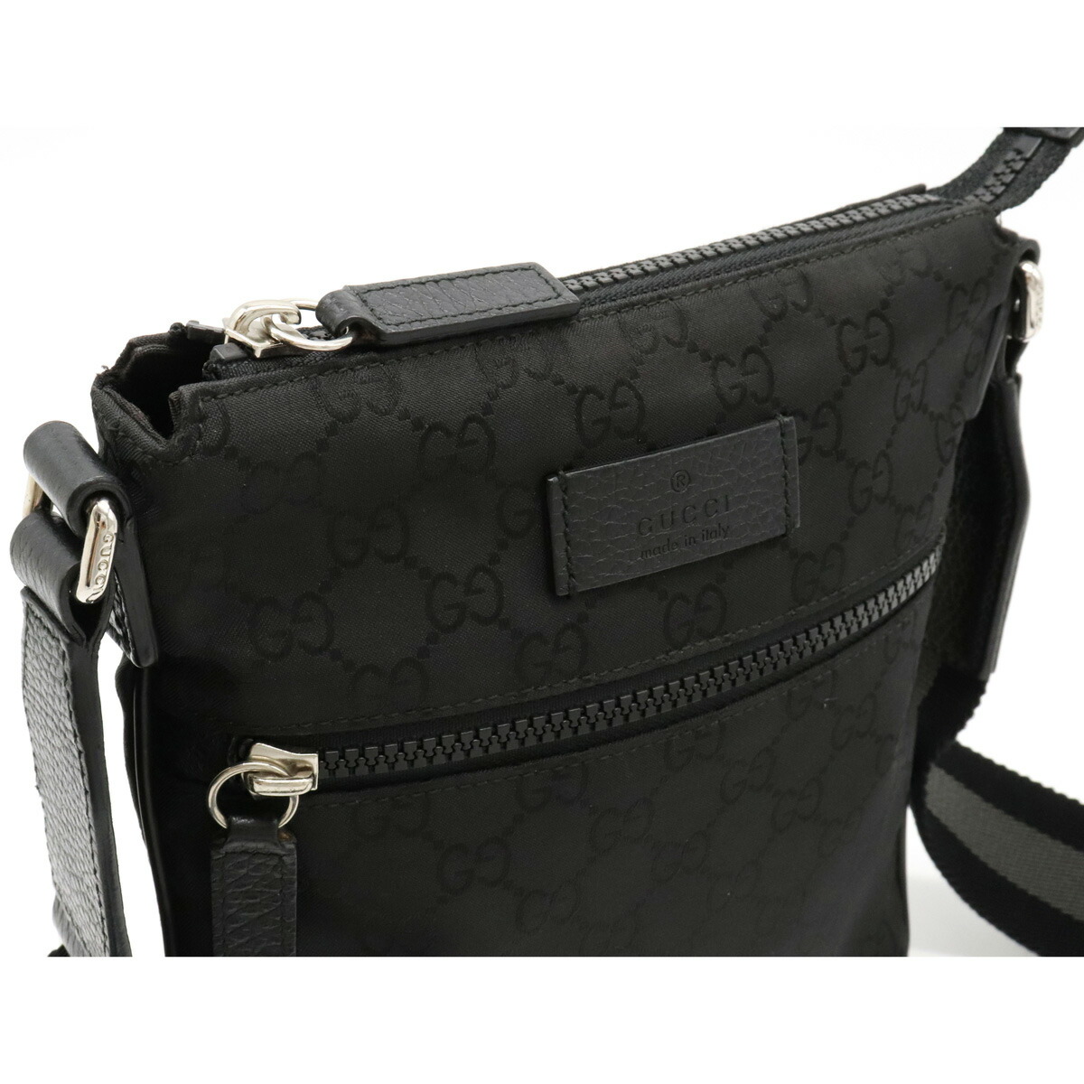 【バッグ】GUCCIグッチGGナイロンショルダーバッグ斜め掛けポシェットマチなしレザー黒ブラックグレーアウトレット品449183【中古】