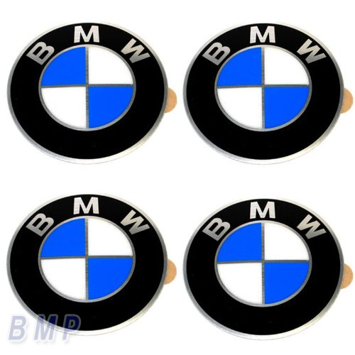 BMW Japan 25周年記念セット　ピンバッジ&Tシャツ　数量限定品 BMW Japan 25周年記念セットピンバッジ&Tシャツ数量限定品