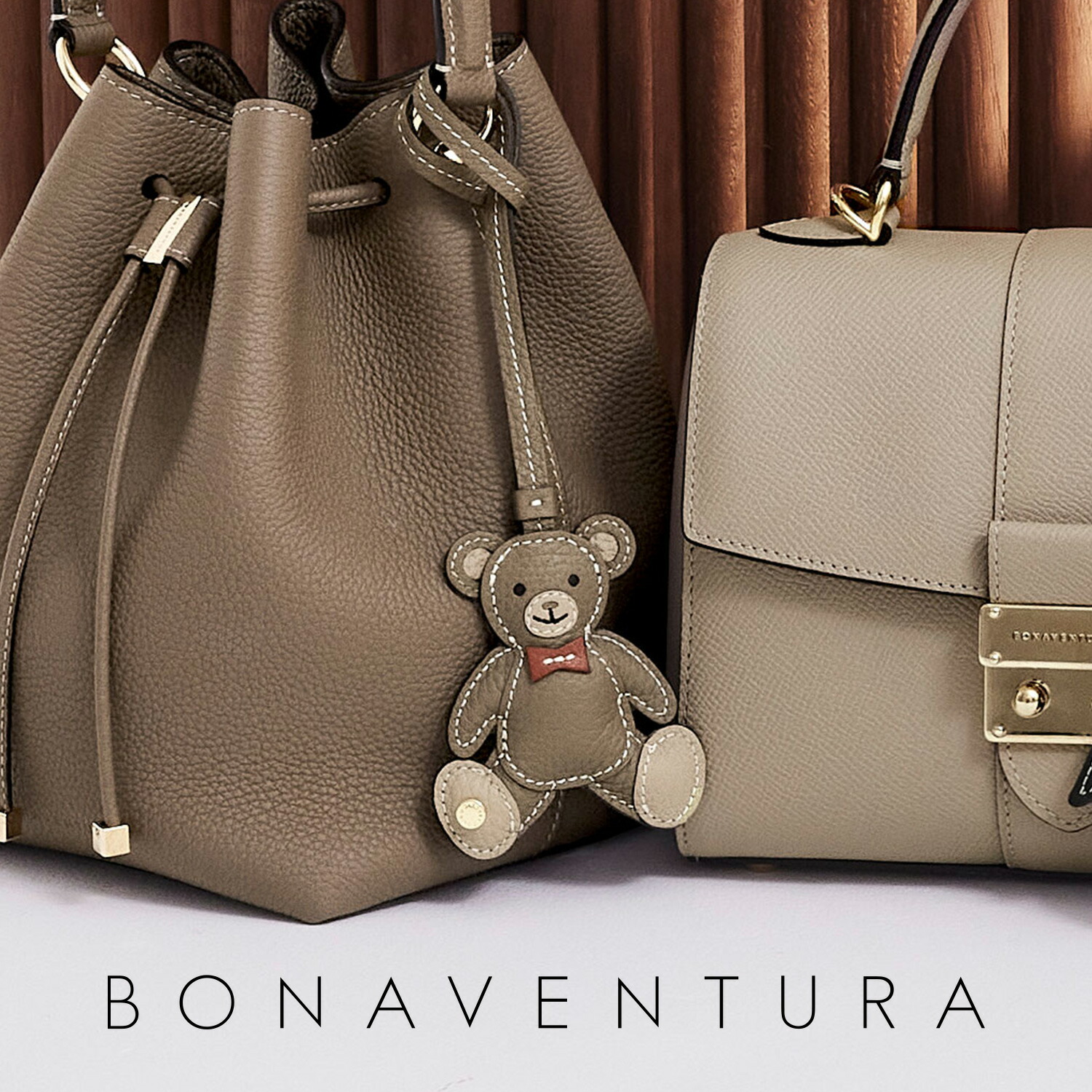 BONAVENTURA アルファベットA キーホルダー イニシャルチャーム キーホルダー (K)