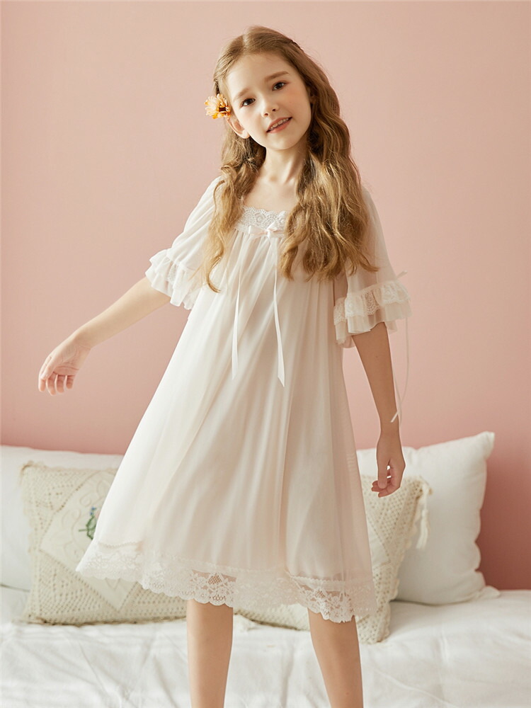 キッズ ネグリジェ パジャマ キッズワンピース 白ワンピース 春夏 夏用 レース付き 女の子 子供服 ルームウェア ナイトウェア 半袖 半そで 寝巻き 可愛い かわいい 子供 ネグリジェ ピンク 部屋着 ジュニア 寝間着 女児 オシャレ カジュル 姫 プリンセス 韓国風 ロング キッズ ネグリジェ パジャマ キッズワンピース 白ワンピース 春夏 夏用 レース付き 女の子 子供服 ルームウェア ナイトウェア 半袖 半そで 寝巻き 可愛い かわいい 子供 ネグリジェ ピンク 部屋着 ジュニア 寝間着 女児 オシャレ カジュル 姫 プリンセス 韓国風 ロング