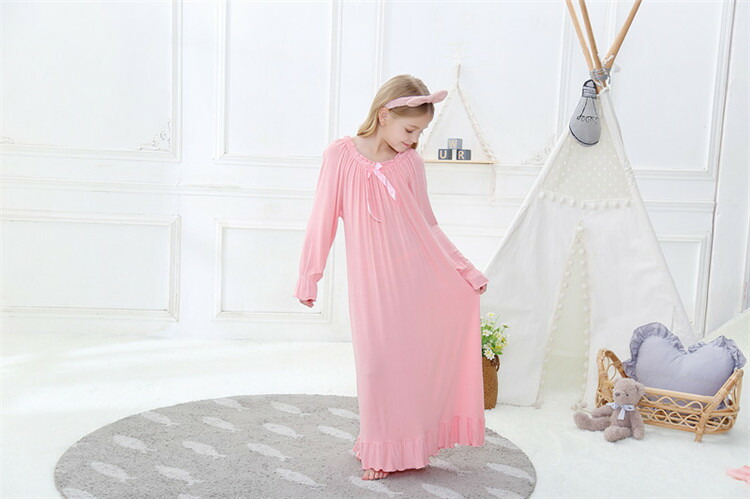 親子ペア パジャマ お揃い レディース ルームウエア 長袖 マキシ丈 女の子 白ワンピース 寝巻き ナイトドレス 姫系 ネグリジェ 親子ペア パジャマ お揃い レディース ルームウエア 長袖 マキシ丈 女の子 白ワンピース 寝巻き ナイトドレス 姫系 ネグリジェ
