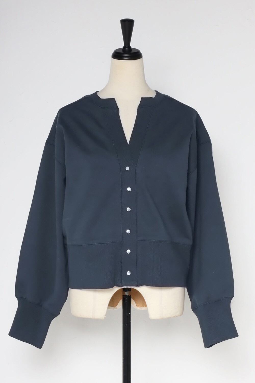 ♡美品♡ ナゴンスタンス 変形 カーディガン ショート丈 ブルー 38 ♡美品♡ ナゴンスタンス 変形 カーディガン ショート丈 ブルー