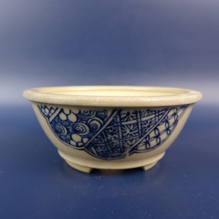 盆栽鉢 青香 小鉢 長辺 約9.1cm 丸鉢 外縁 染付 模様 観賞用 現品 新品 送料無料｜盆栽はニわ 店 12,100円