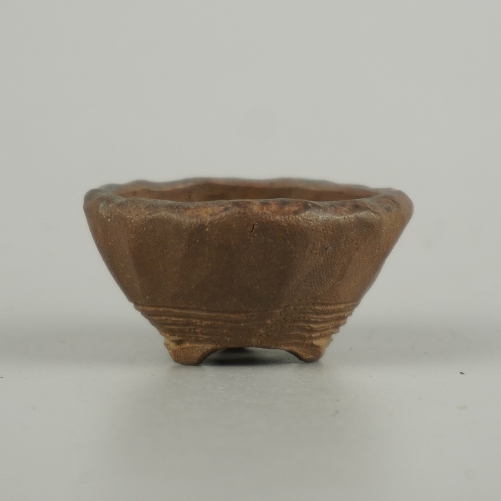 【中古】 盆栽鉢 万古 春山 豆鉢 長辺 約 5cm 丸鉢 泥物 ミニ鉢 鑑賞 観賞用 現品 中古鉢 送料無料｜盆栽はニわ 店 8,580円