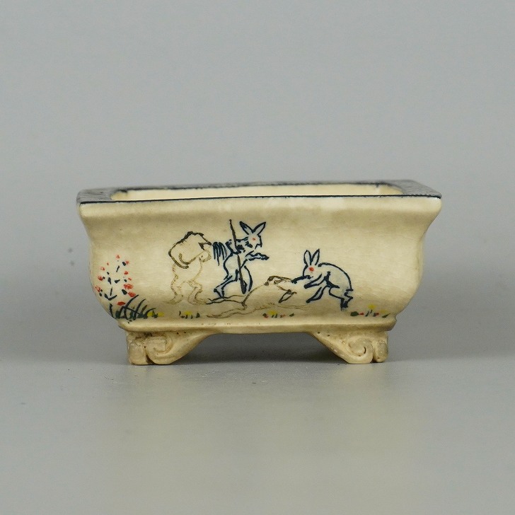 【中古】盆栽鉢 無門 小型 長辺 約8.5糎 長方鉢 染付 野生生物戯図 家兎 蝦 褒めたたえる用 現品 中古鉢
