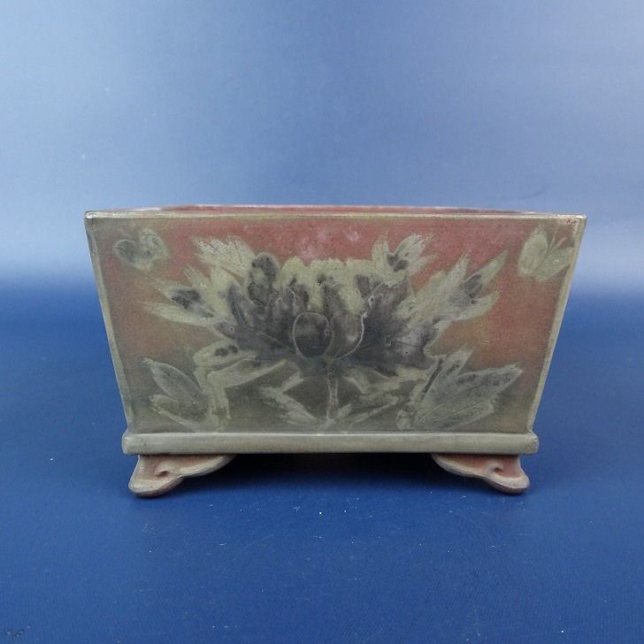 【中古】 盆栽鉢 青風 小鉢 長辺 約9.1糎 四角四面鉢 雲足 絵鉢 花 蝶 褒めたたえる用 現品 中古鉢