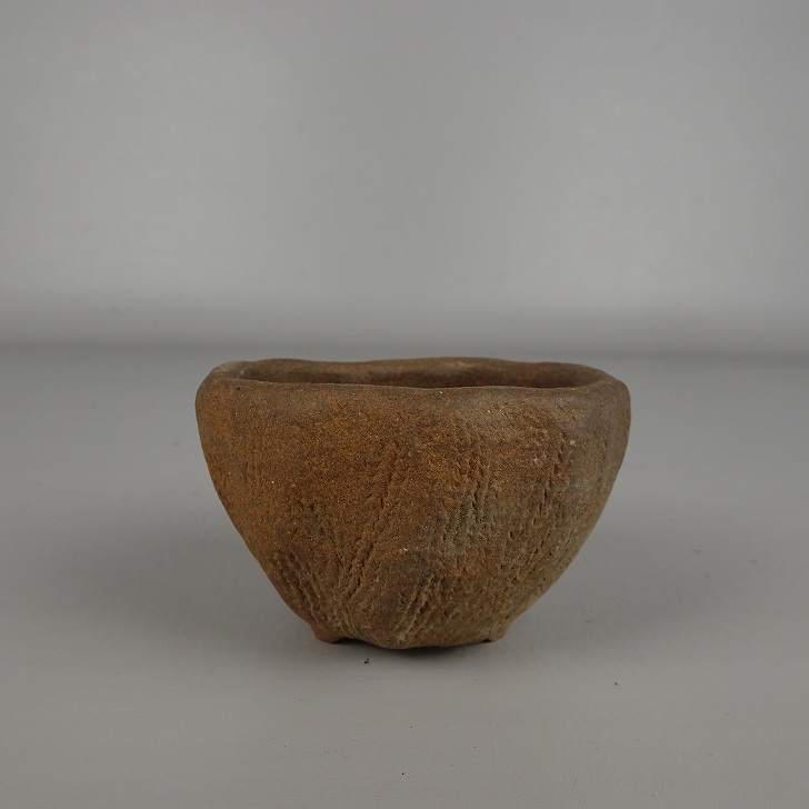 【中古】盆栽鉢 雀子 小鉢 長辺 約 6.9糎 丸鉢 現品 中古鉢 貨物輸送無料
