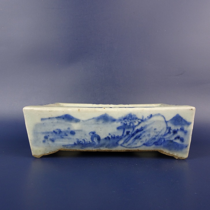 【中古】盆栽鉢 瀬戸焼 落款なし 小型 長辺 約14.6cm 長方鉢 染付 風景 人物 観賞用 現品 中古鉢｜盆栽はニわ 店