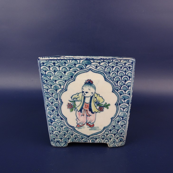 【中古】盆栽鉢 ゆうき祥石 小鉢 長辺 約 8.6cm 正方鉢 色絵 唐子 波紋 模様 観賞用 現品 中古鉢
