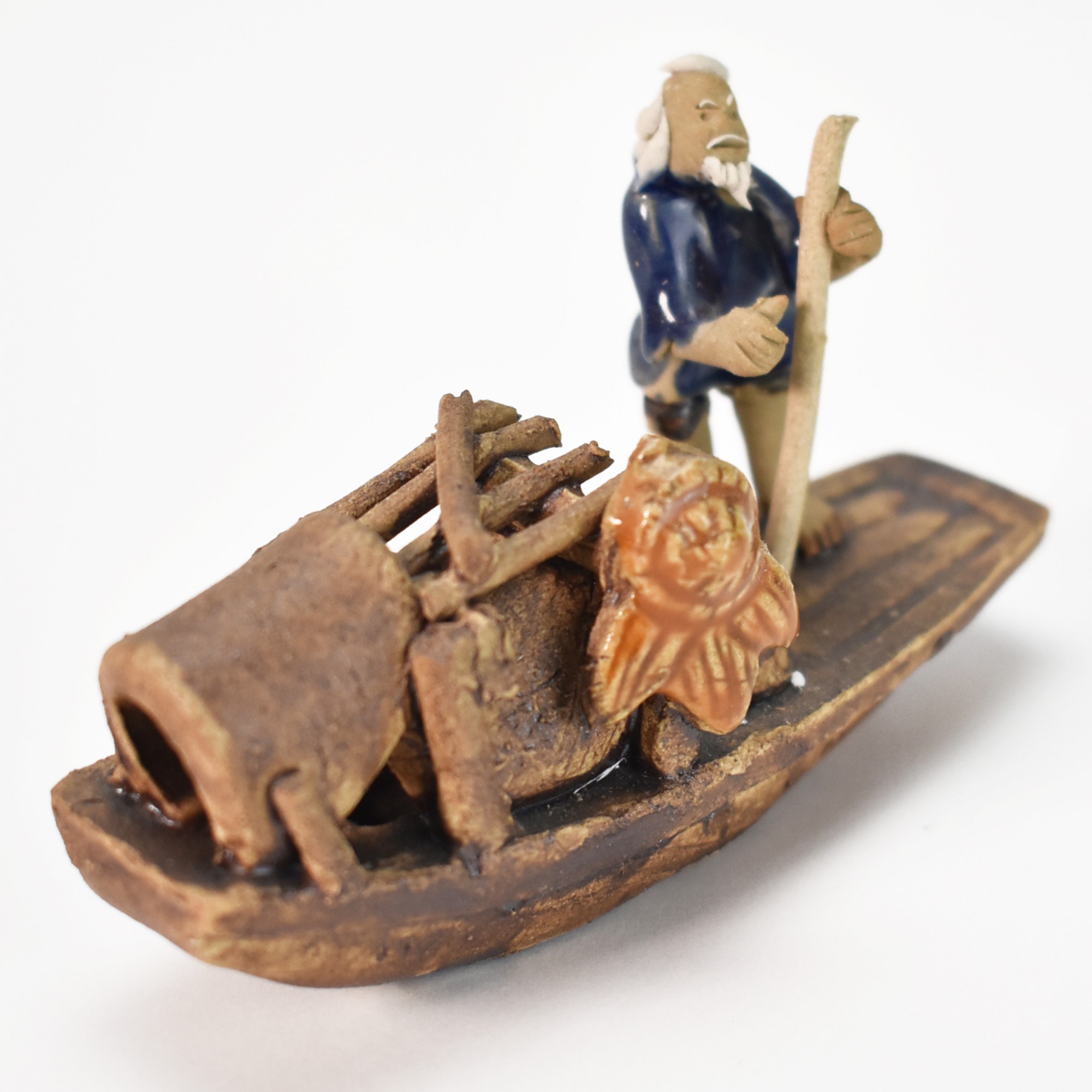 楽天市場】陶器の置物 フィギュア あぐらをかく漁師 : 盆栽妙 楽天市場店