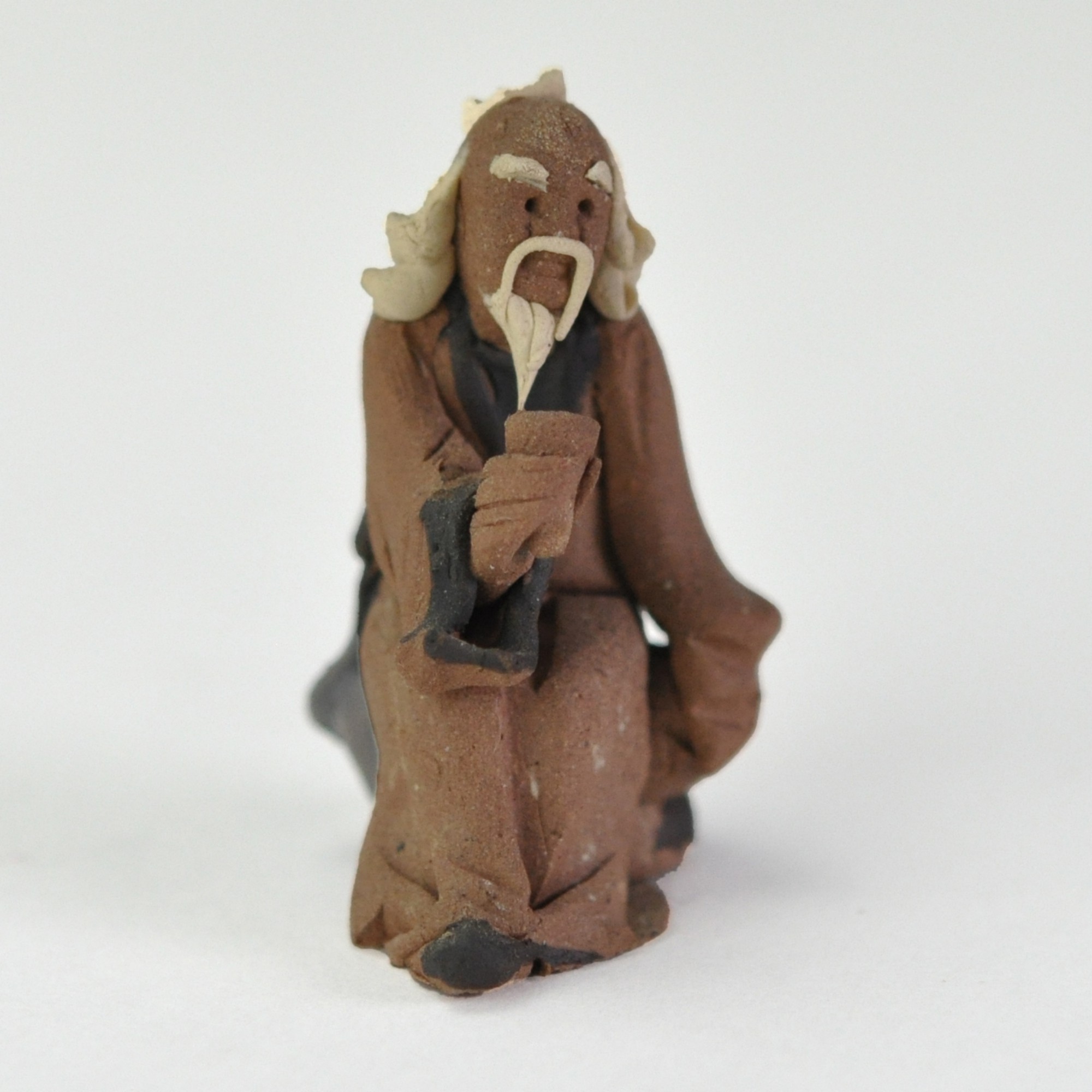 楽天市場】陶器の置物 フィギュア あぐらをかく漁師 : 盆栽妙 楽天市場店