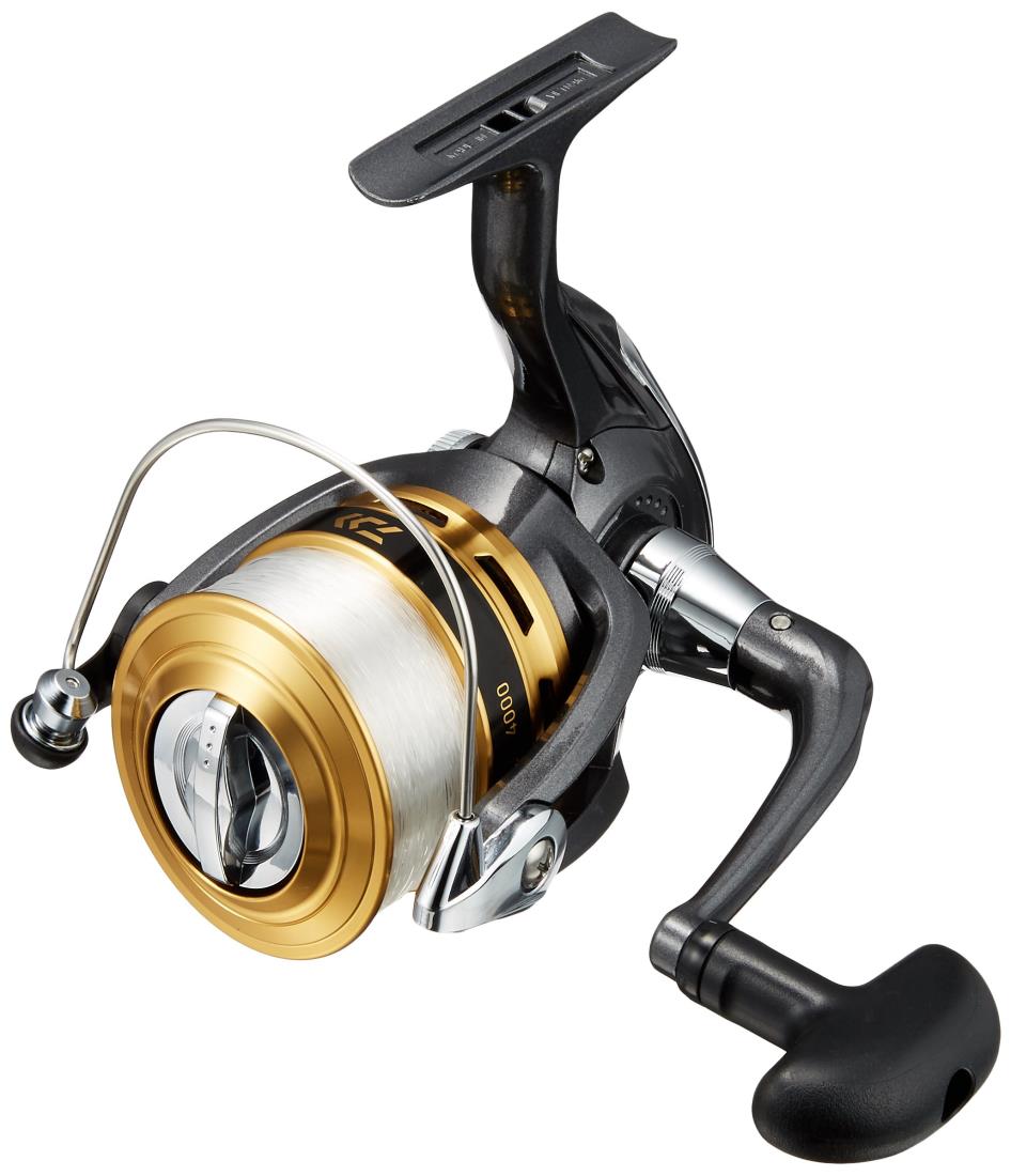 ダイワ １６ＢＧ ４０００ ／スピニングリール DAIWA（釣り） ダイワ 16BG 4000 ／スピニングリール