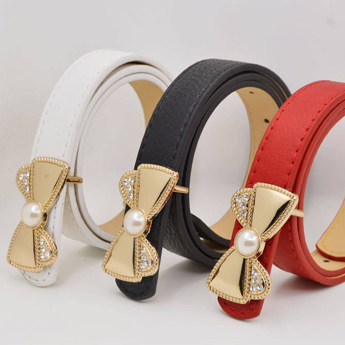 ベルト レディース 擬革スマート 調整可能 簡単 擬革細ベルト 長持ち 丈夫 買い回り 3色 カジュアル おしゃれ プレゼント ビジネス ワンピース用 ジーンズ ドレス ウエスト レザー シンプル 母の日 ギフト 出産祝い