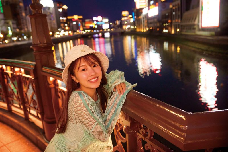 【楽天ブックス限定特典】高木悠未1st写真集タカラモノ(生写真)[高木悠未]