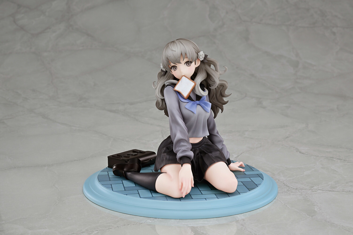 ブックス: 『十三機兵防衛圏』 冬坂五百里 1/7スケール (塗装済み完成品フィギュア) - 玩具 - 4580548490366 : ゲーム