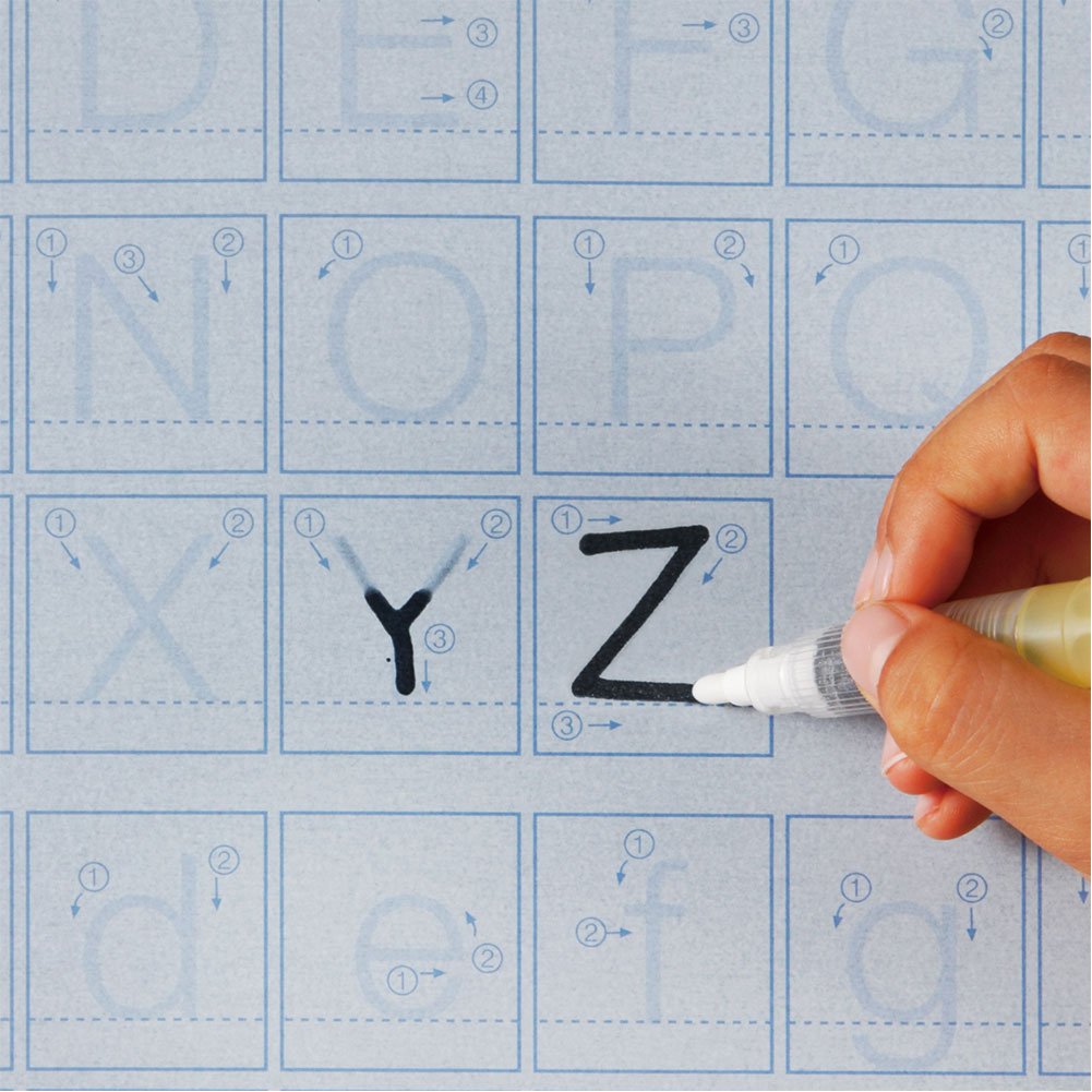 楽天ブックス 呉竹 書道セット 水でアルファベット練習セット Kn37 42 書道セット 書道用品 本