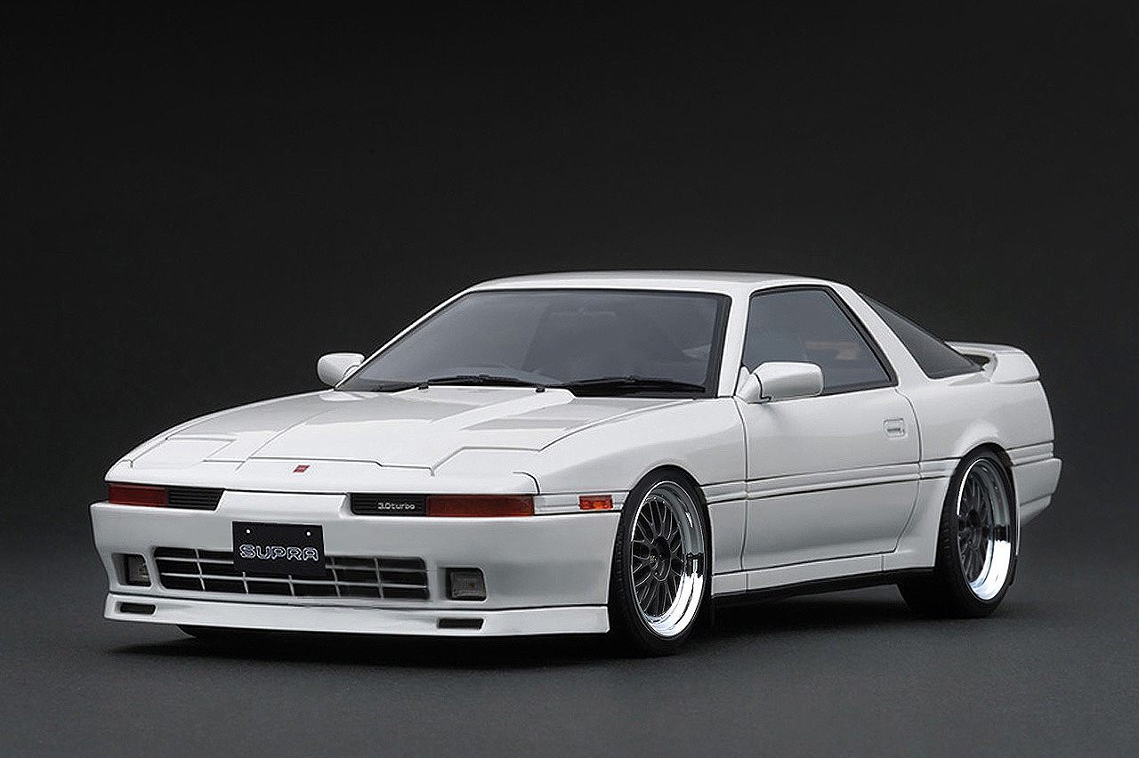 ignition model Toyota Supra 3.0GT Turbo LIMITED (MA70) White(1/18 Scale) 【IG4109】 (ミニカー)画像