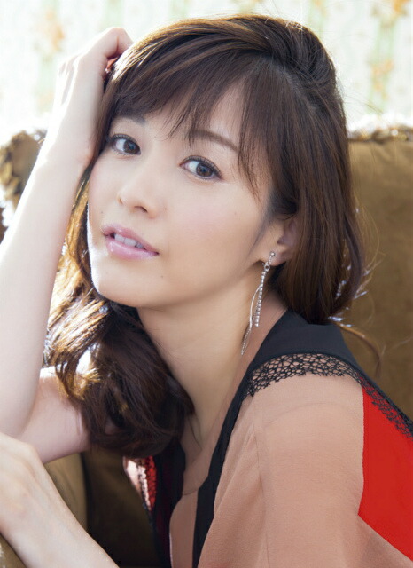 正規品販売！ 楽天ブックス: 杉崎美香 2015年 カレンダー - 4968855151987 : 本 芸能人、タレント