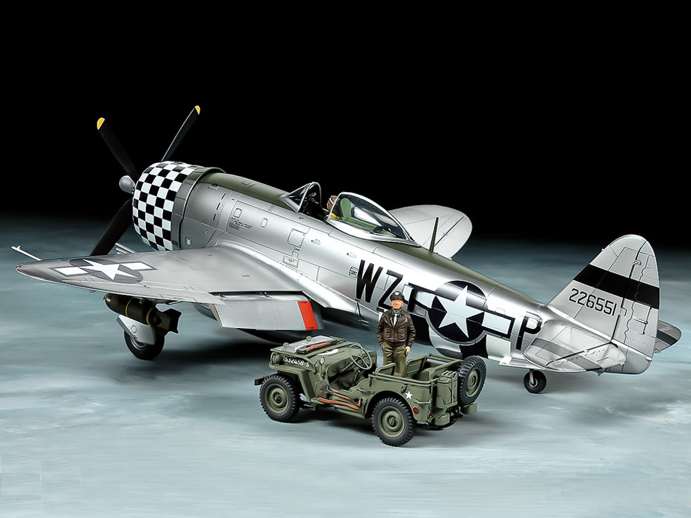 タミヤ スケール限定商品 1/48 P-47Dサンダーボルト“バブルトップ”・1/4トン小型四輪駆動軍用車セット 【25214】 (プラモデル)画像