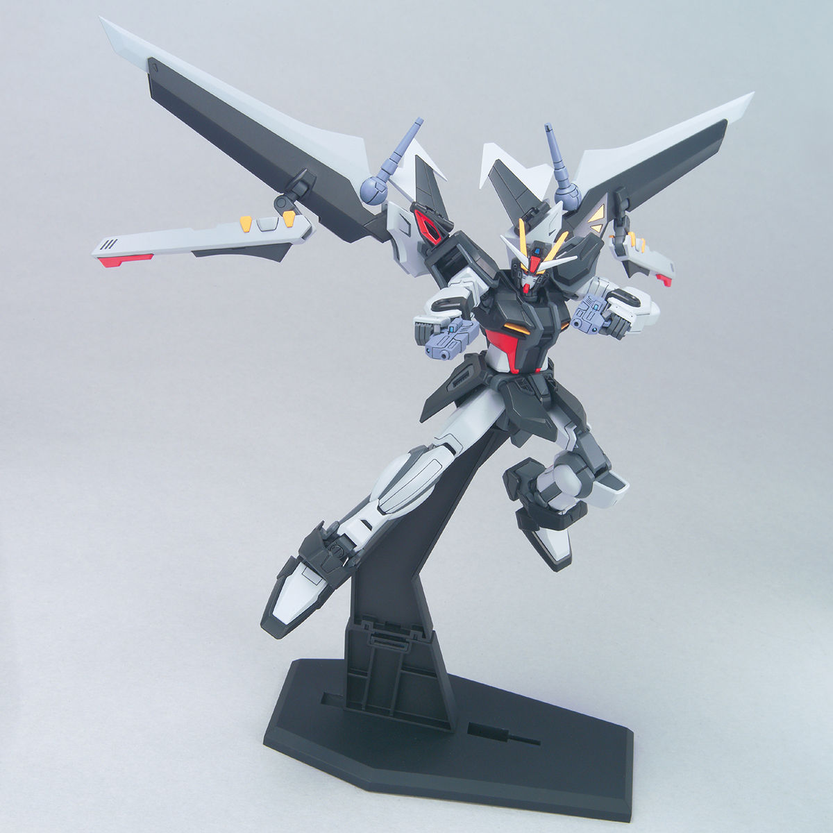 HG1/144『機動戦士ガンダムSEEDC.E.73-STARGAZER-』ストライクノワールガンダム(プラモデル)