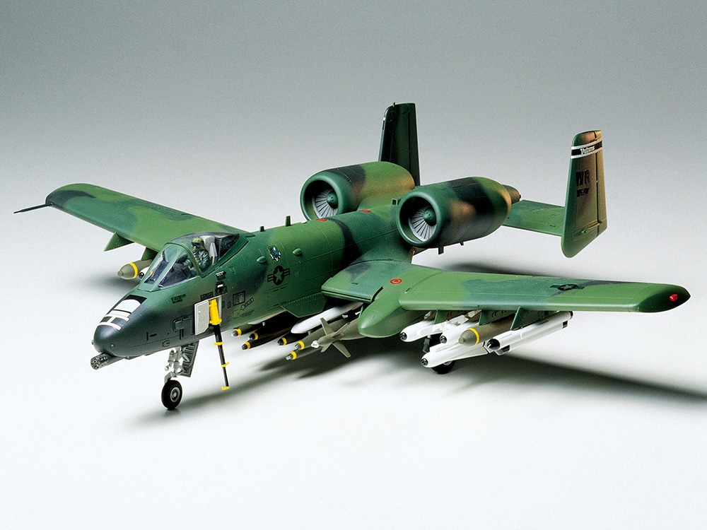 タミヤ 1/48 傑作機シリーズ　フェアチャイルド A-10A サンダーボルトII 【61028】 (プラモデル)画像