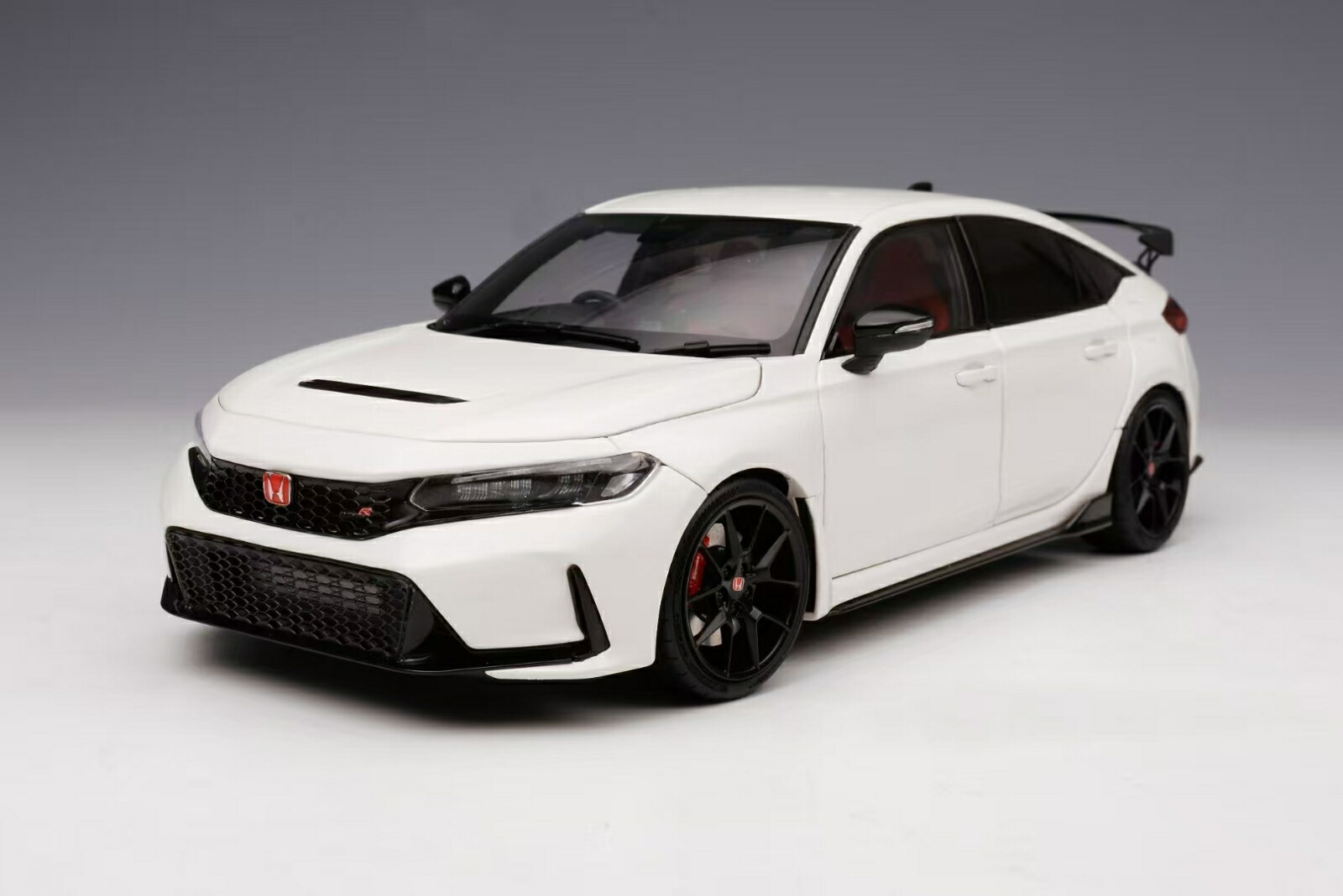 MOTORHELIX 1/18 ホンダシビックType R (FL5)CHAMPIONSHIP WHITE (ミニカー)画像