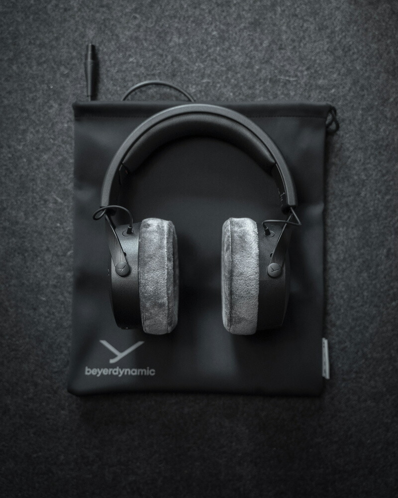 ブックス: beyerdynamic 密閉型モニタリングヘッドホン DT 700 PRO X - beyerdynamic - 4589702693100 : PCソフト・周辺機器