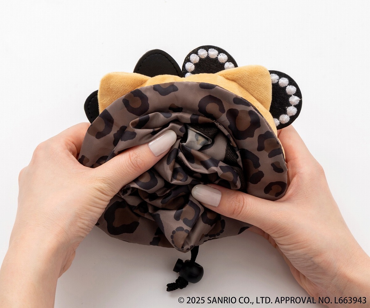 HELLOKITTYcollaborationa-joliebigbagbook