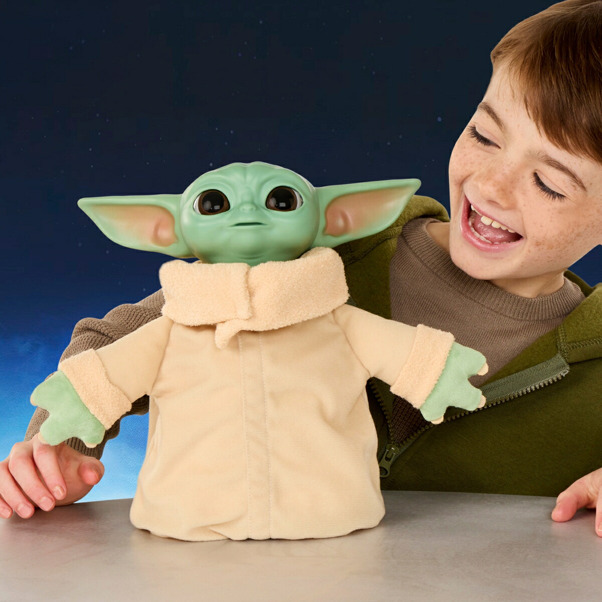 ハズブロ（Hasbro）STARWARSスター・ウォーズ／マンダロリアン・アンド・グローグーアクションバディグローグー25.0cm、インタラクティブぬいぐるみ、アクションフィギュア、4歳以上のお子様向けおもちゃG3088正規品