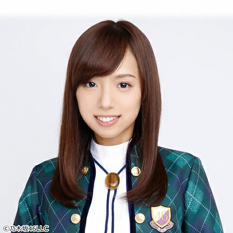 楽天ブックス 壁掛 15年度 乃木坂46 オフィシャルカレンダー 特典 新内 眞衣 B2 個別ポスター付き 新内眞衣 本