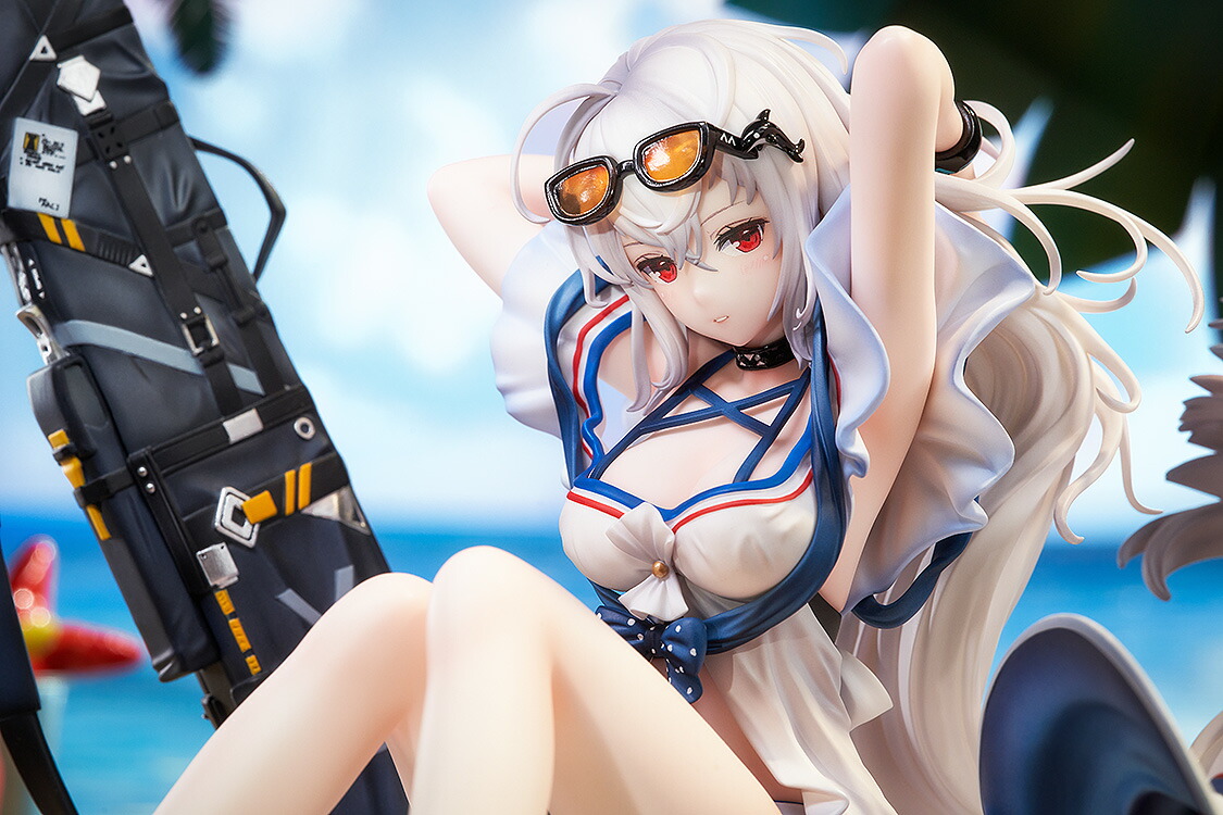 楽天ブックス: 『アークナイツ』 スカジ ウェーブライダーWR04 VER. (塗装済み完成品フィギュア) - 玩具