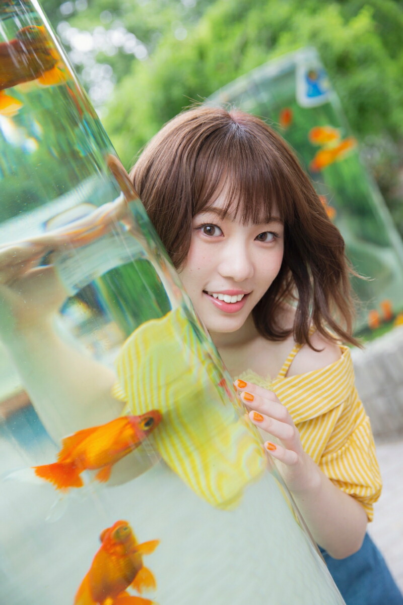 【楽天ブックス限定特典付き】小池美波ファースト写真集「青春の瓶詰め」[小池美波]
