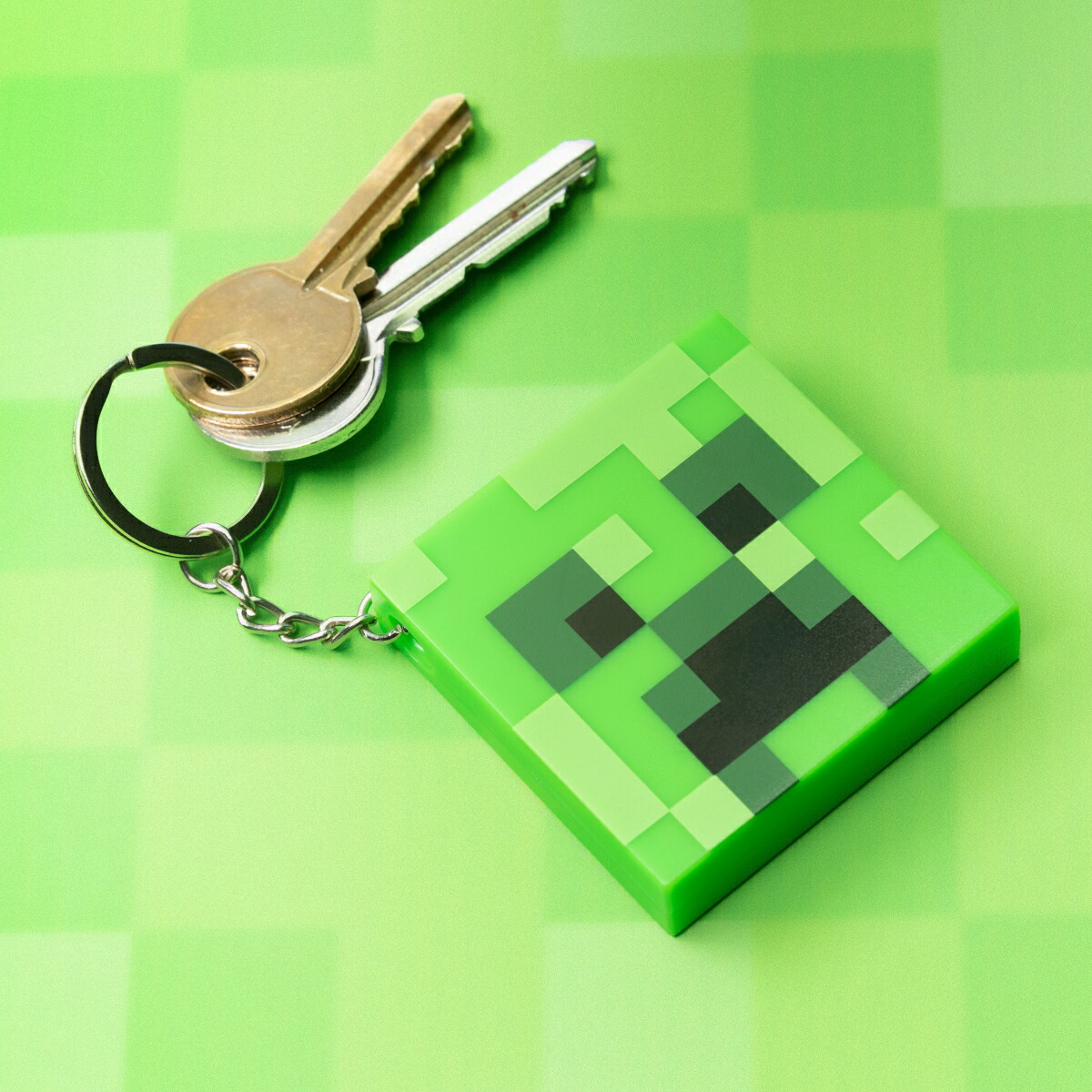 楽天ブックス マインクラフト クリーパー ライトアップキーホルダー その他 ゲーム