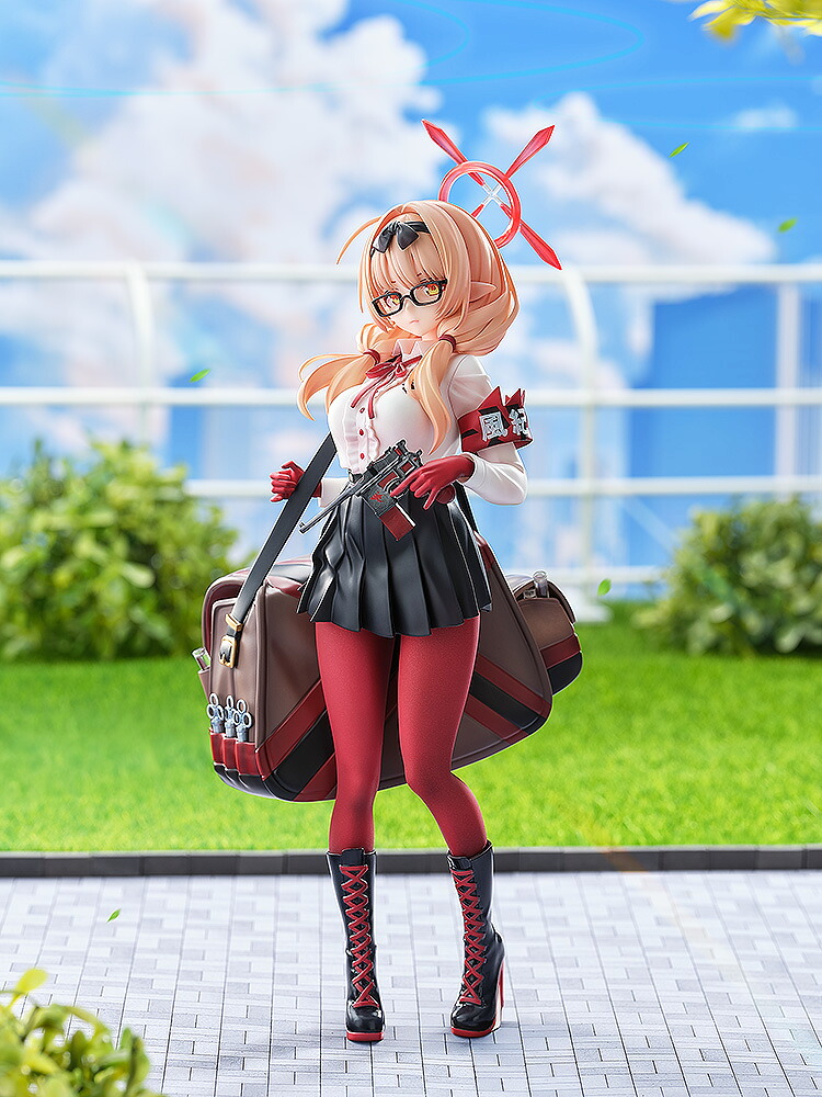 1/7『ブルーアーカイブ-BlueArchive-』チナツ(塗装済み完成品フィギュア)