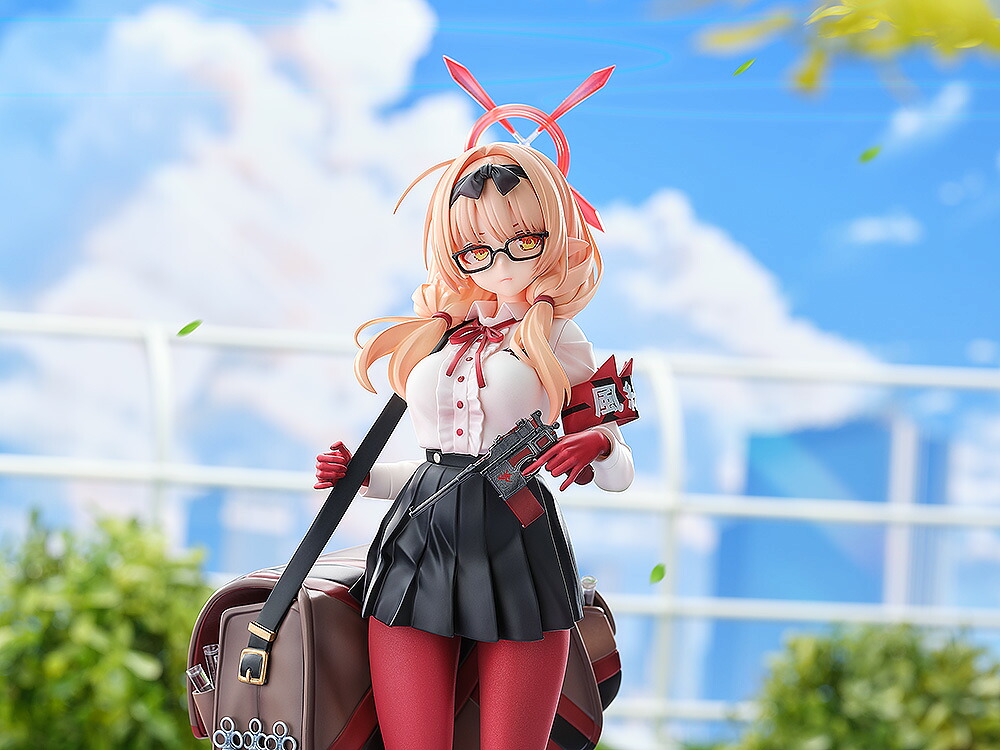 1/7『ブルーアーカイブ-BlueArchive-』チナツ(塗装済み完成品フィギュア)