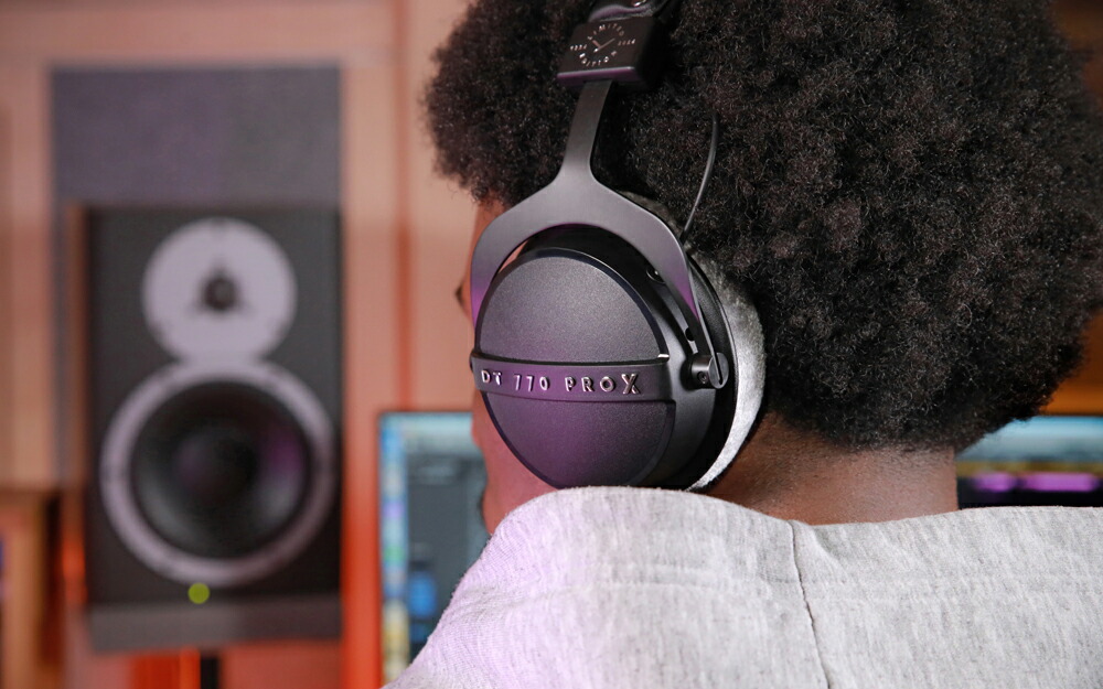 ブックス: beyerdynamic レコーディング向け 密閉型 モニターヘッドホン DT 770 PRO X Limited Edition - beyerdynamic - 4589702694299 : PCソフト・周辺機器