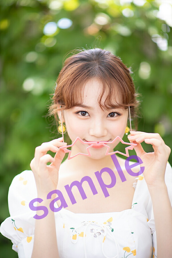 【国内公式販売は楽天ブックスだけ】写真集Diconvol.8IZ*ONE[-lookatmyiZ-]【キム・チェウォン】（クリアファイル、フォトカード、日本語訳付き）[IZ*ONE]
