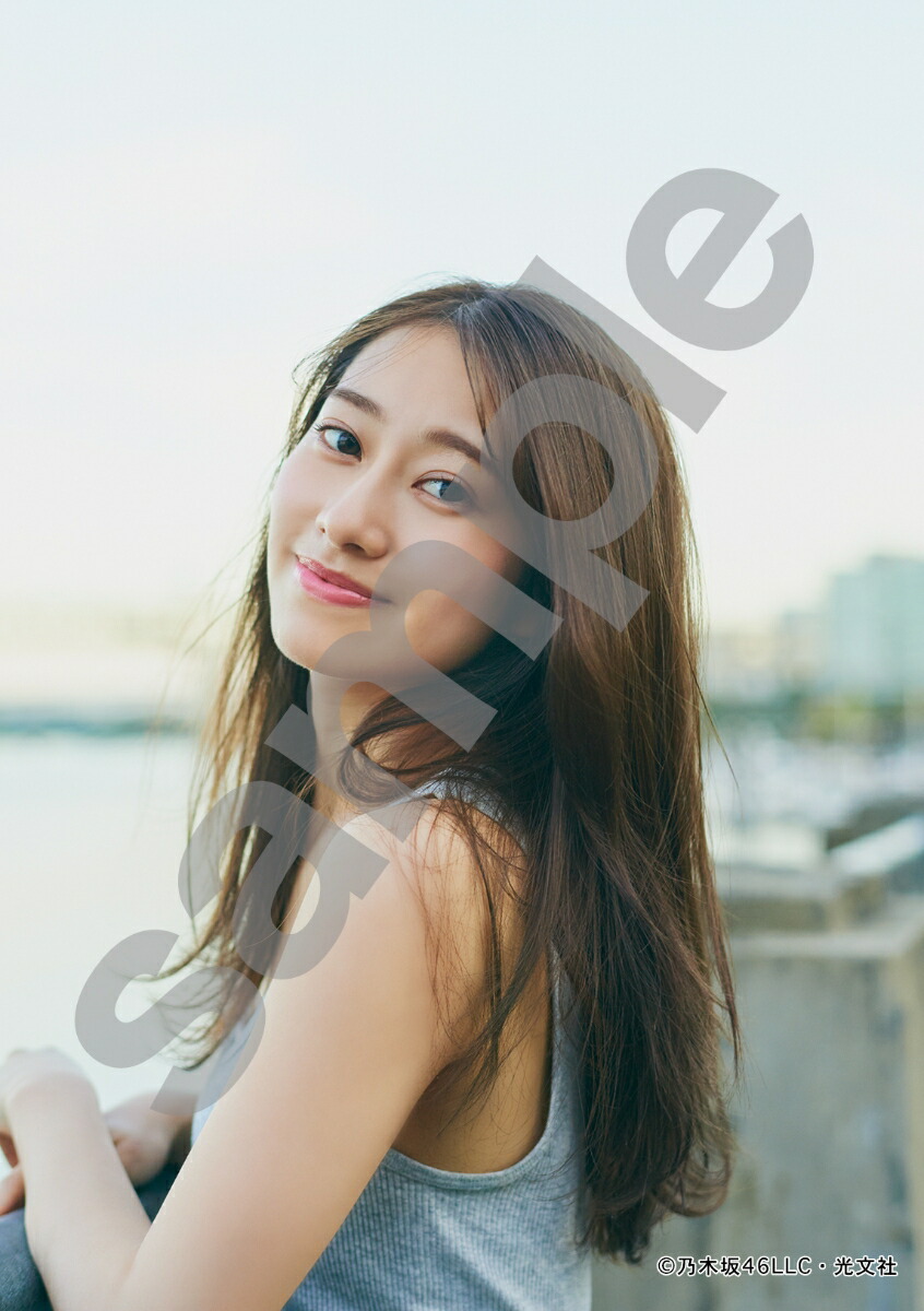 【楽天ブックス限定カバー表紙＋限定特典付き】桜井玲香2nd写真集視線[桜井玲香]