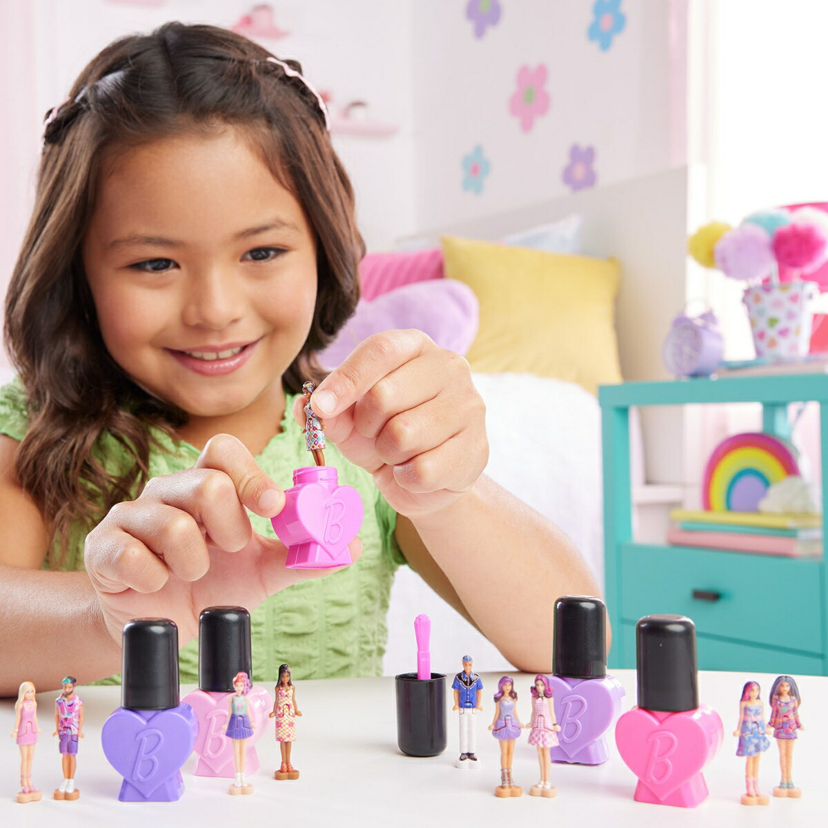 バービー(Barbie)ミニバービーランドファッショニスタ（ネイルカラー）サプライズパックきせかえ人形・ハウスマイクロドール6歳からピンク・パープル986A-JCP97